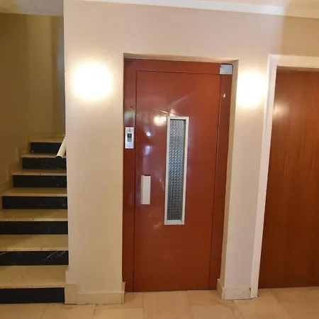 Apartman Rnet - Gaudi Centre *